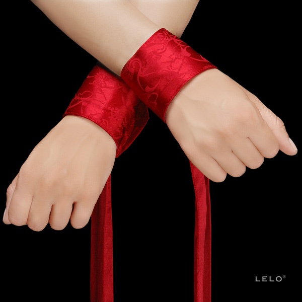 LELO　アセリア　レッド　ETHEREA Red ◇ 商品説明画像3